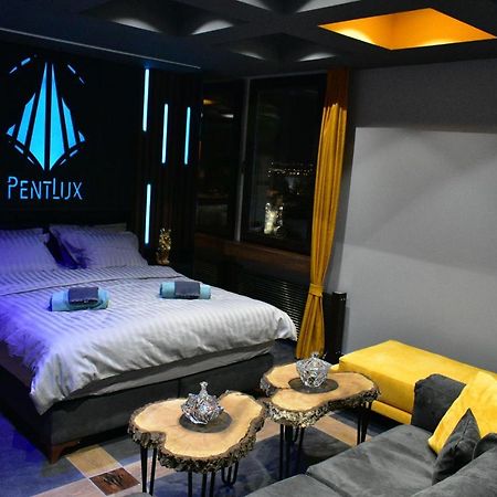 Pentlux - Spa Penthouse In The Heart Of Skopje Luaran gambar