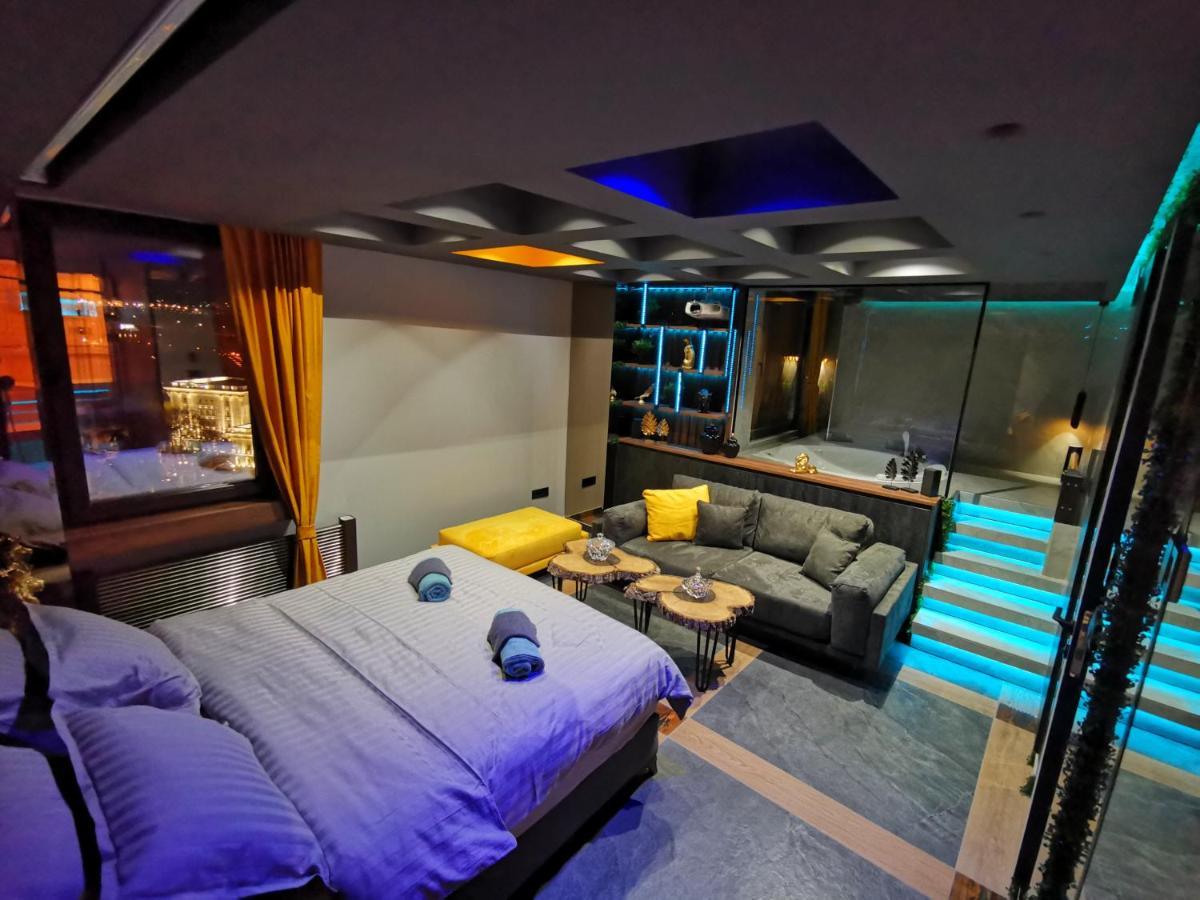 Pentlux - Spa Penthouse In The Heart Of Skopje Luaran gambar