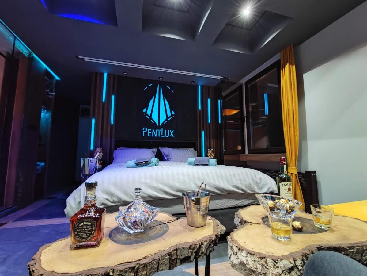 Pentlux - Spa Penthouse In The Heart Of Skopje Luaran gambar