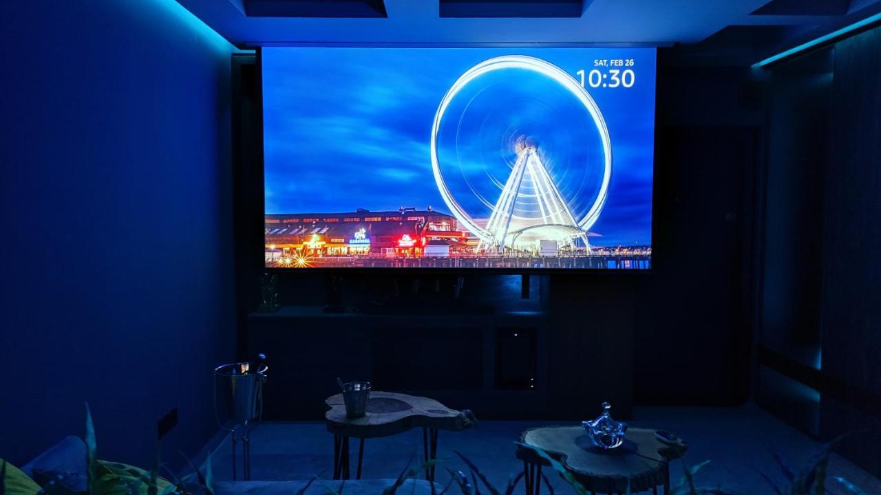 Pentlux - Spa Penthouse In The Heart Of Skopje Luaran gambar